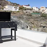 Mar Y Lava Villa